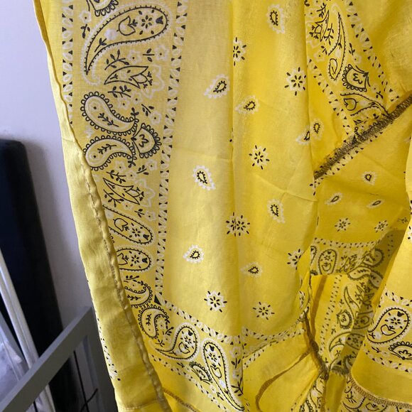 Handmade Plus Size Cotton Lightweight Yellow Paisley Print Crochet Straps Dress - Picture 13 of 14